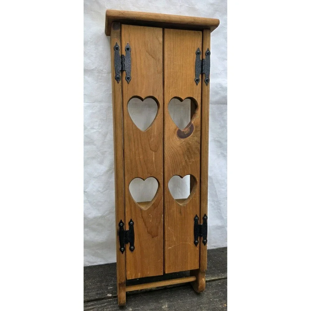 ​Vintage Rustic Wooden Heart Cutout Cabinet Wall Hanging Spice Rack Shelf